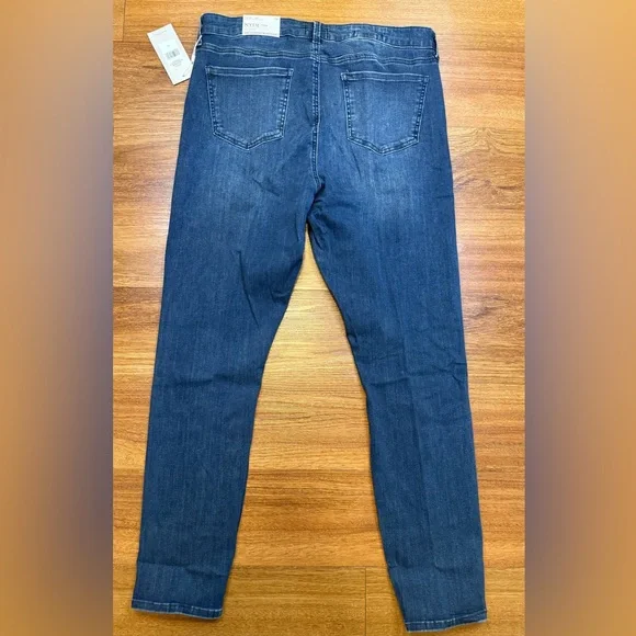 BRAND NEW NYDJ Le Silhouette Ami Skinny High-Rise Jeans - Picture 12 of 12